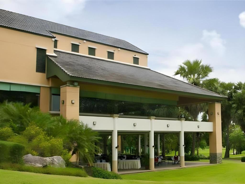 Lake View Hotel And Golf Club Хуа Хин Екстериор снимка
